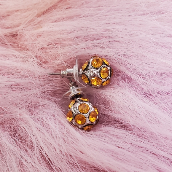 ๐3 for $25๐ Golden Crystal Ball Stud Earrings - Picture 2 of 3